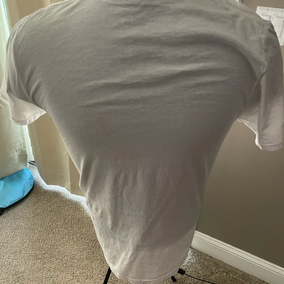 Official Disney store Mickey and Friends retro style tee - Picture 3 of 4